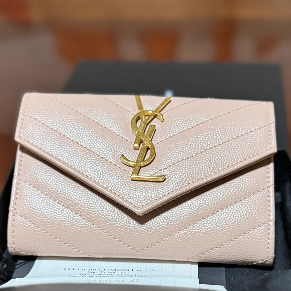 💯 Authentic Saint Laurent Monogram Envelope Wallet – Blush Pink Grain de Poudre